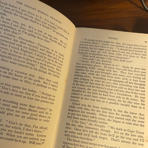 CHALET School Reunion, first edition with reproduction cover 1963 - Picture 3 of 9